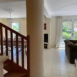 5019 Septentrion 13 Villa